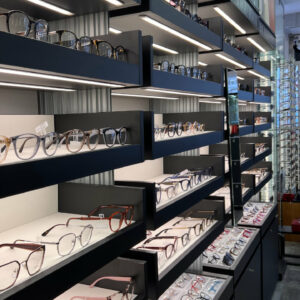 optik arnold in Straubing. Optiker und Fachgeschäft für Brillen, Sonnenbrillen und Kontaktlinsen.